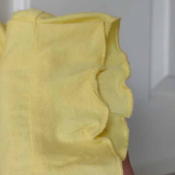 Oilily Lightweight LS Ruffle Cuff Drape V-Neck Yellow Green Floral Graphic Top - Picture 4 of 12